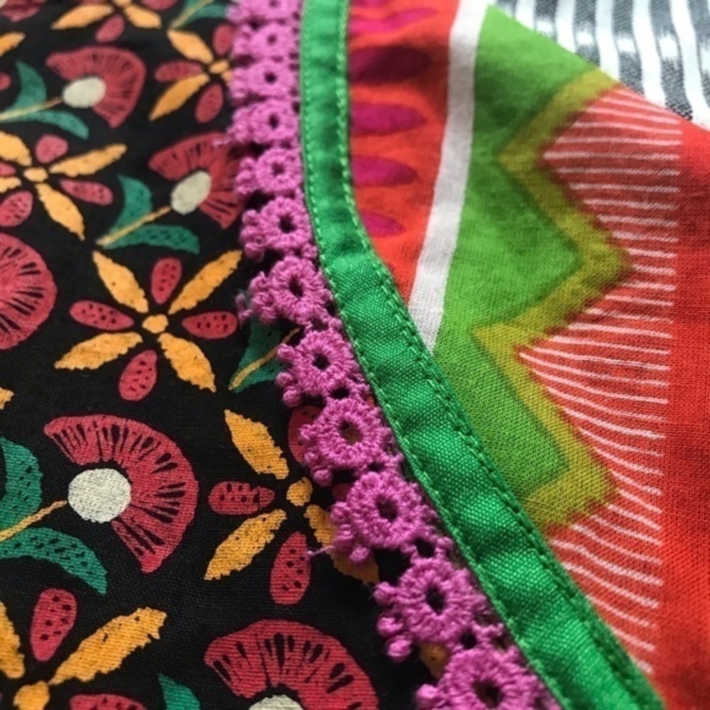 Anora Colorful Unique Boho Leaf Appliqué Vest Large - Picture 9 of 13